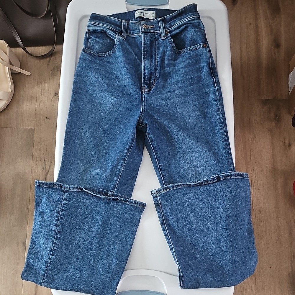 Abercrombie Curve Love Ultra High Rise Flare Jeans